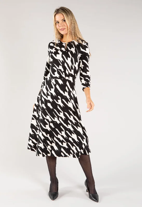 Houndstooth Print Midi Dress Cozy Spaghetti Strap Midi Dress