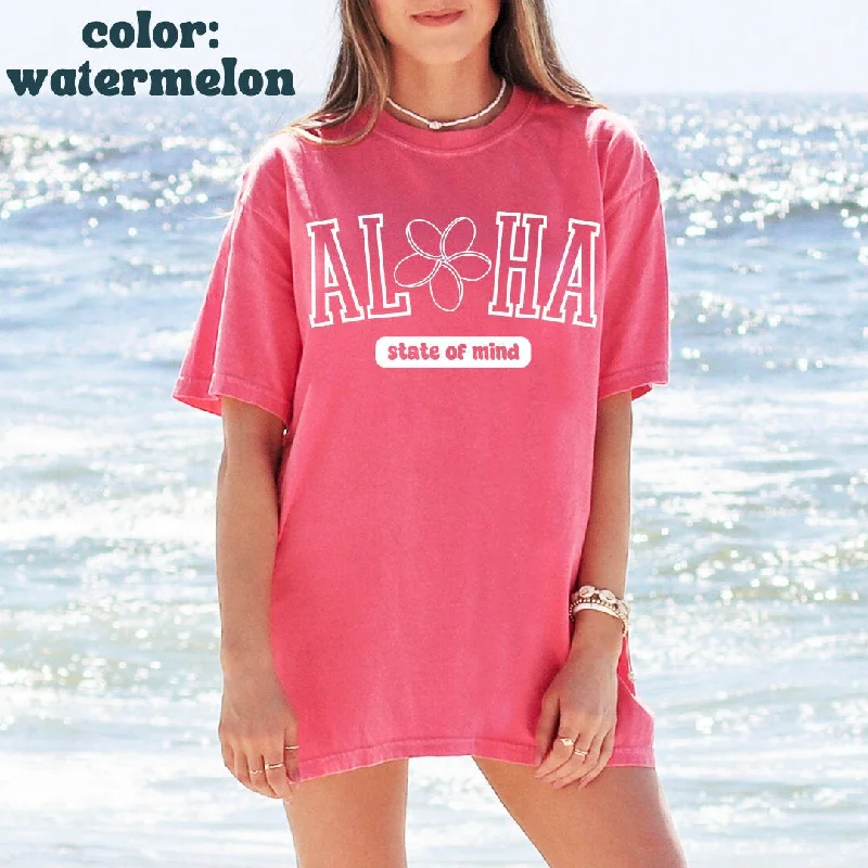 Aloha State of Mind Beach Tee - Hawaii Shirt - Trendy Summer Shirt - Beach Shirt - Aloha Varsity T-Shirt - Comfort Colors Oversized Tee Welt Pockets Slit Pockets