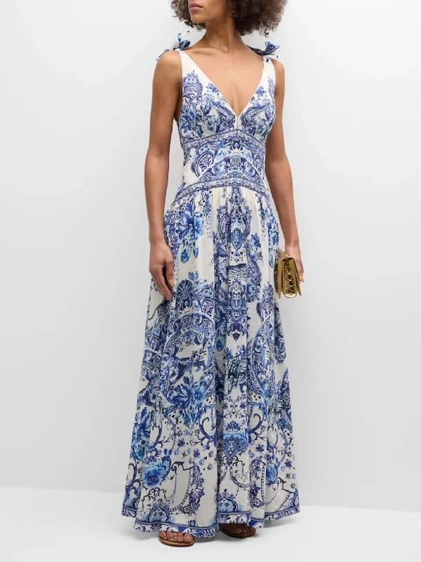 Blue and White Porcelain Print Tie-Shoulder Silk and Linen Maxi Dress Elegant Maxi Dress with Lace