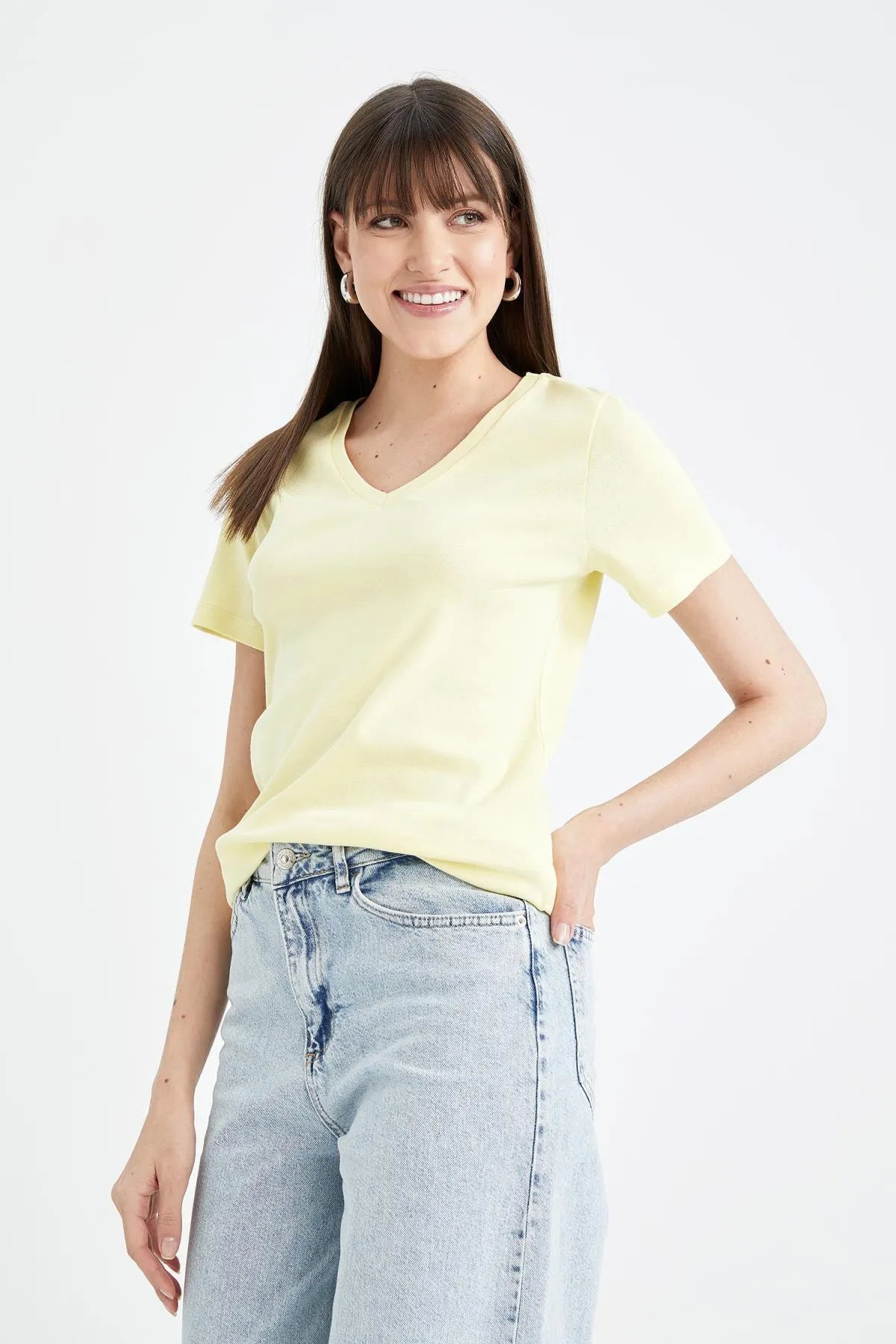 Defacto Women's Yellow Slim Fit V Neck Short Sleeve T-Shirt Iron Safe Non-Iron Wrinkle Free